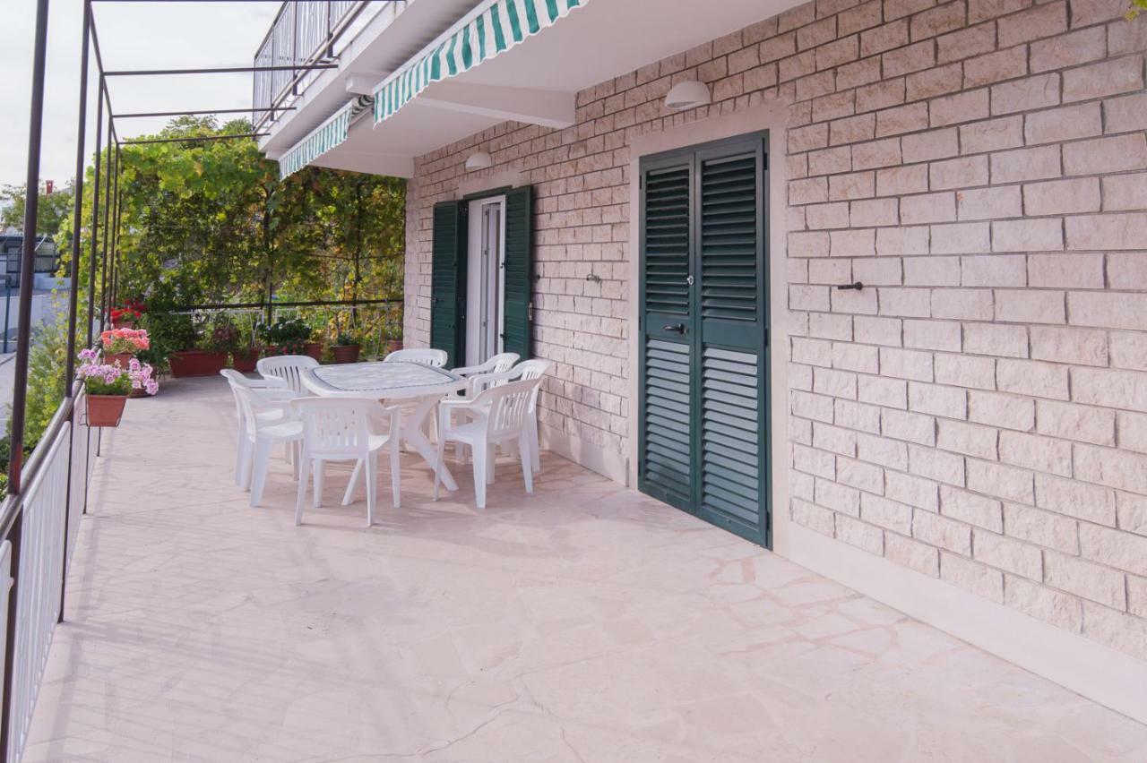 Apartmani Galija بيساك المظهر الخارجي الصورة