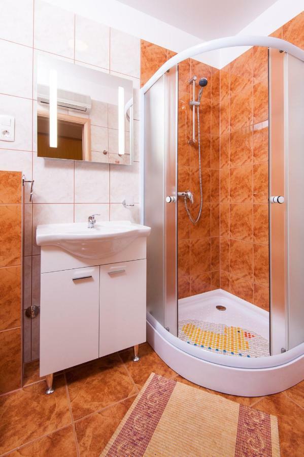 Apartmani Galija بيساك المظهر الخارجي الصورة