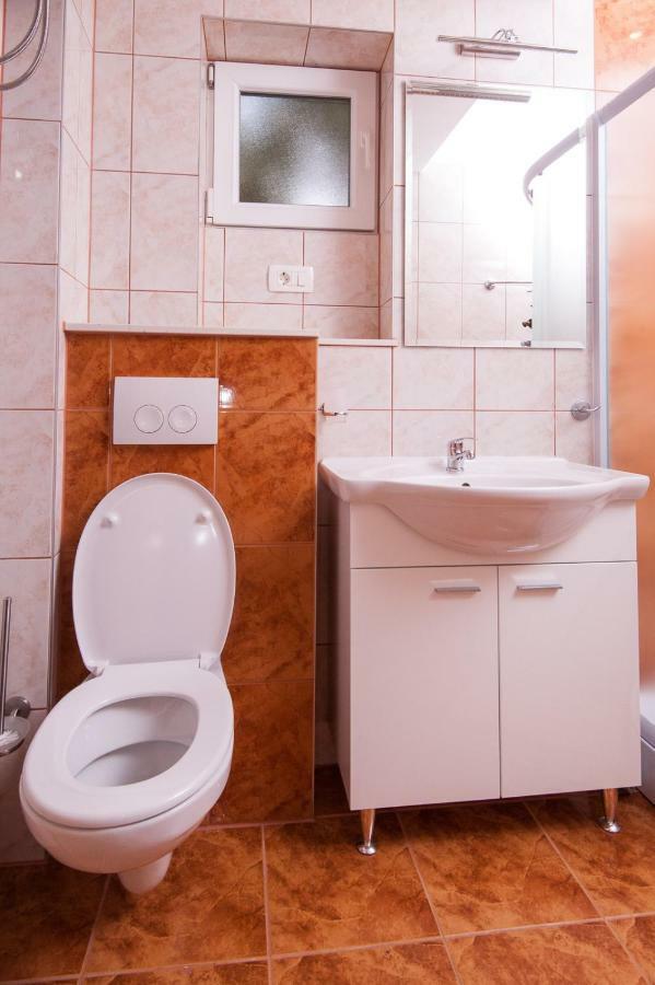 Apartmani Galija بيساك المظهر الخارجي الصورة