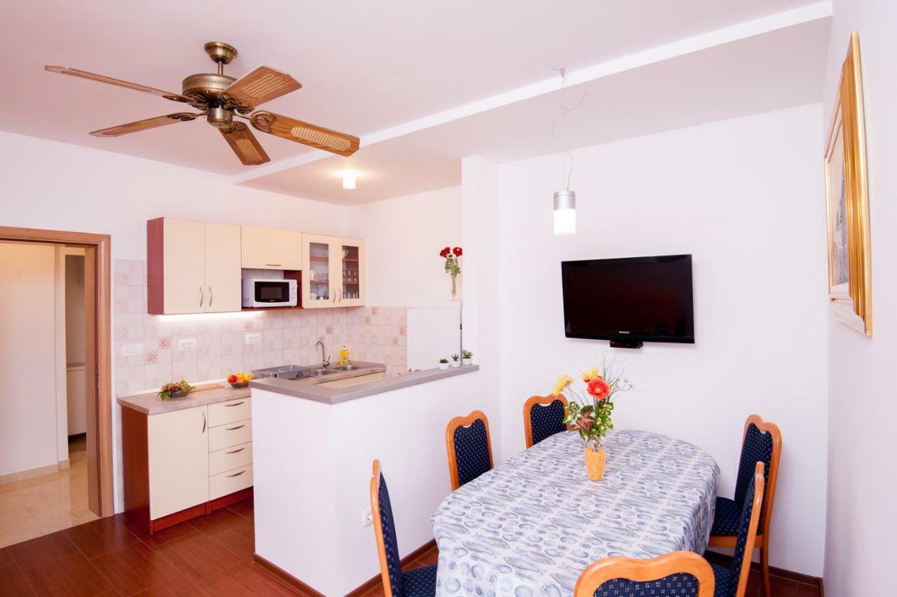 Apartmani Galija بيساك المظهر الخارجي الصورة