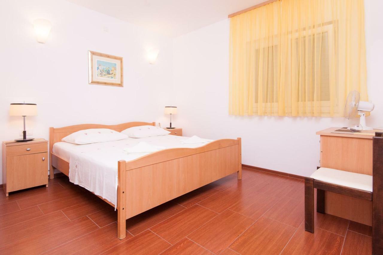 Apartmani Galija بيساك المظهر الخارجي الصورة