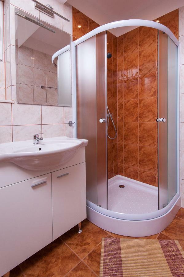 Apartmani Galija بيساك المظهر الخارجي الصورة