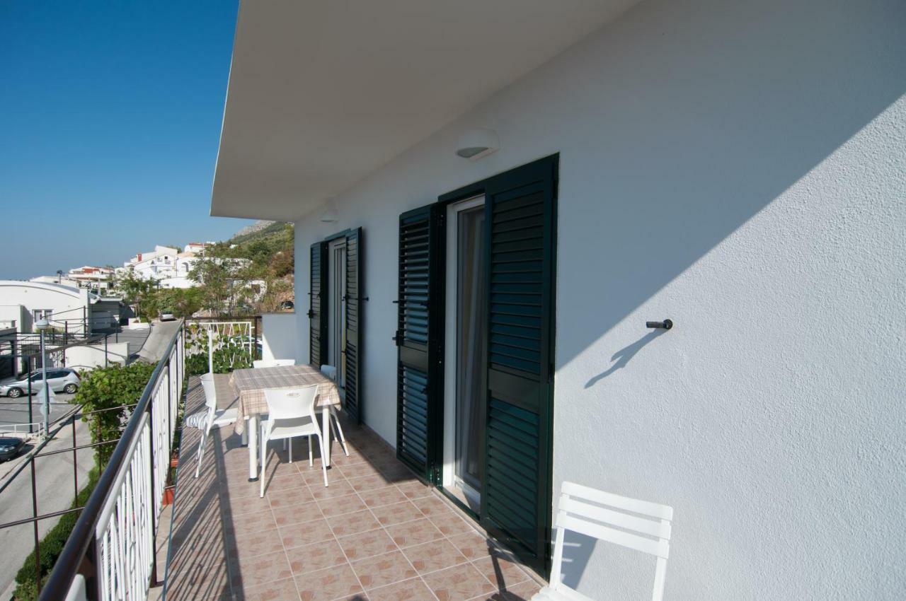 Apartmani Galija بيساك المظهر الخارجي الصورة