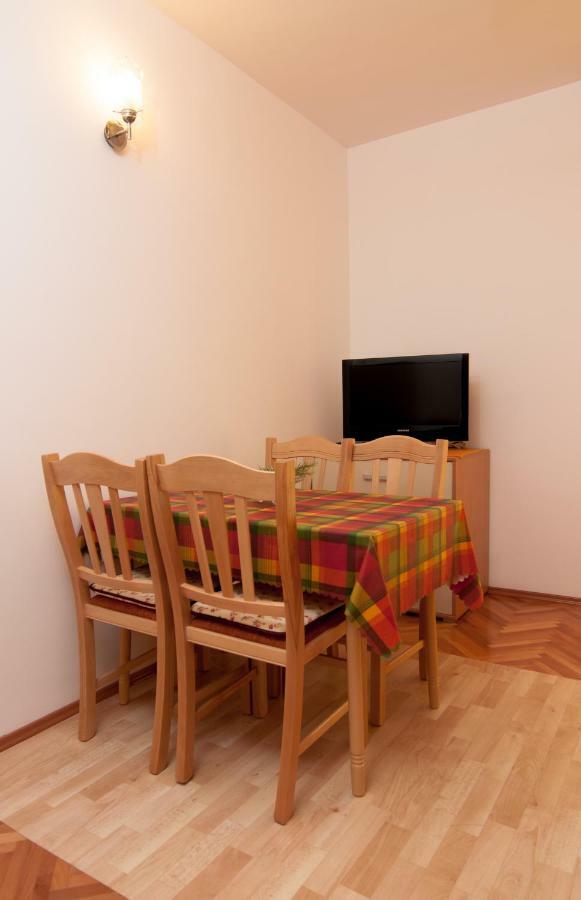 Apartmani Galija بيساك المظهر الخارجي الصورة